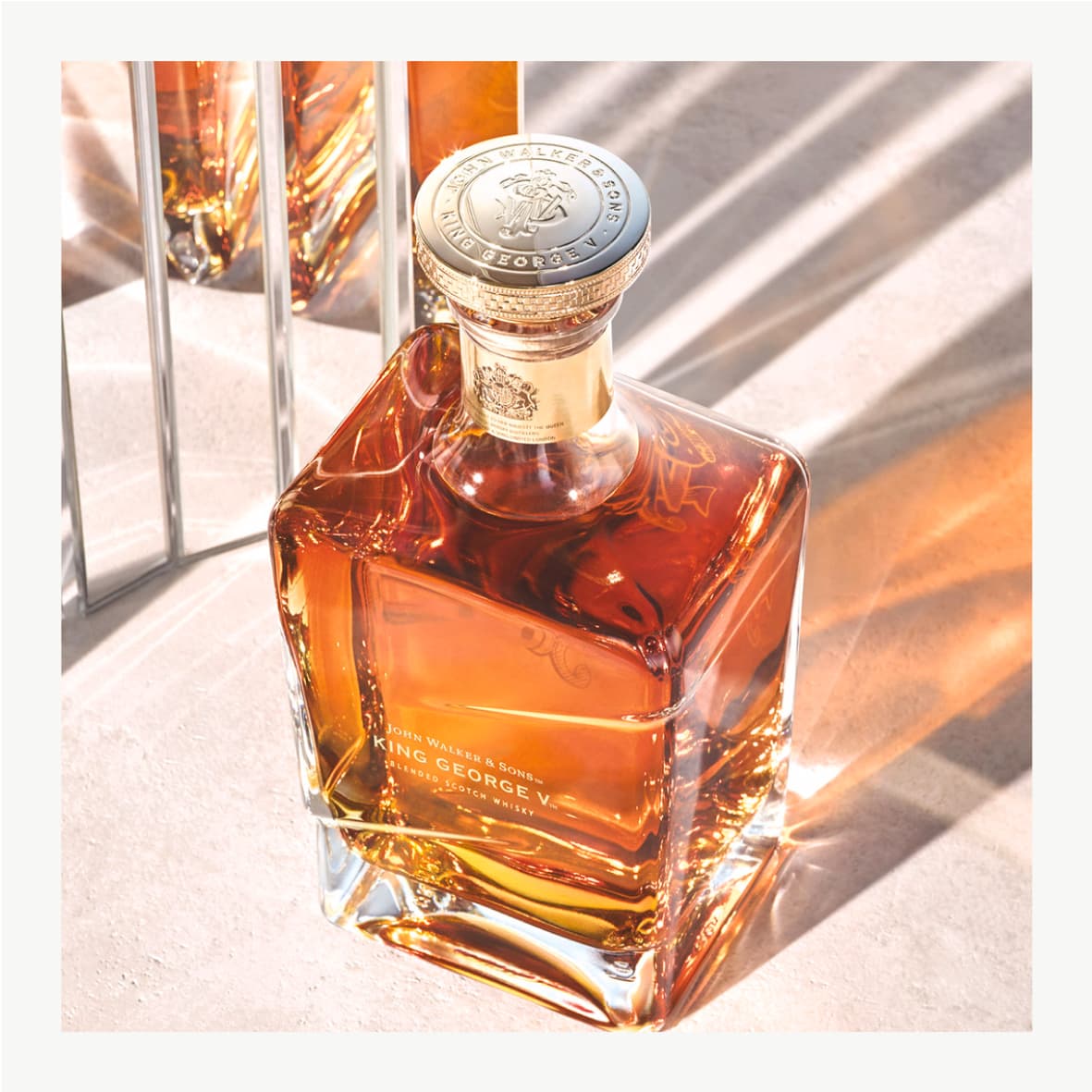 John Walker & Sons King George V Blended Scotch Whisky a top view close up of the bottle from