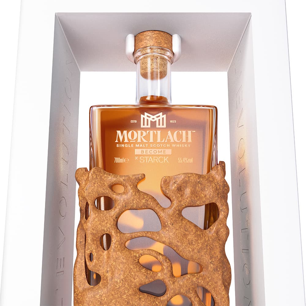 Mortlach x Starck L’Evolution Collection Become bottle close up in a packaging