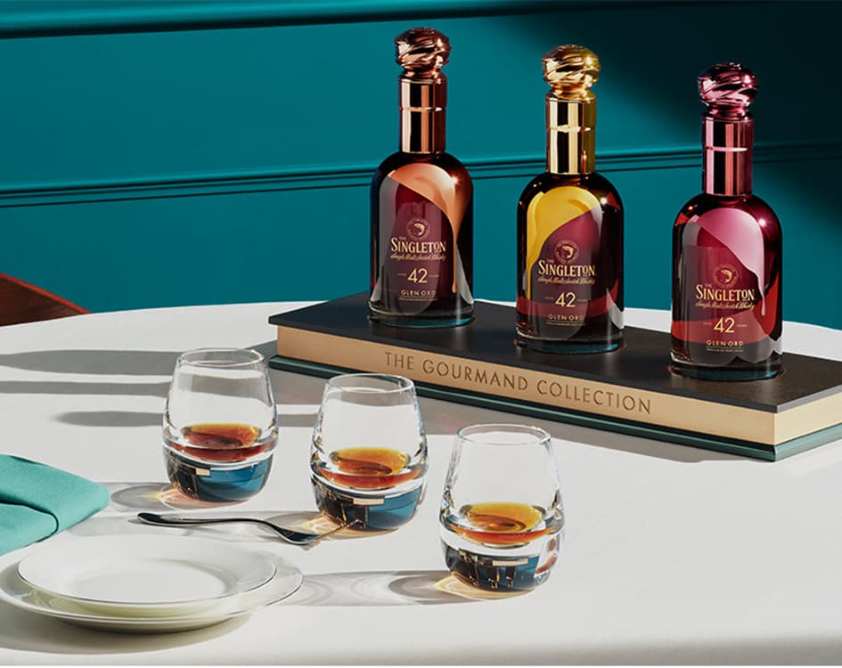 Johnnie Walker Blue Label Ultra floating